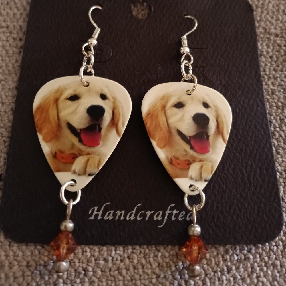 YELLOW LAB DOG BREED GUITAR PICK EARRINGS